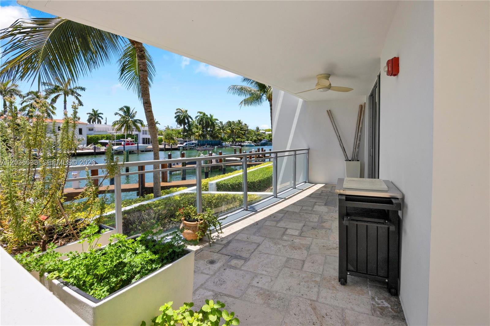 9400 W Bay Harbor Drive 101 Property Photo 28