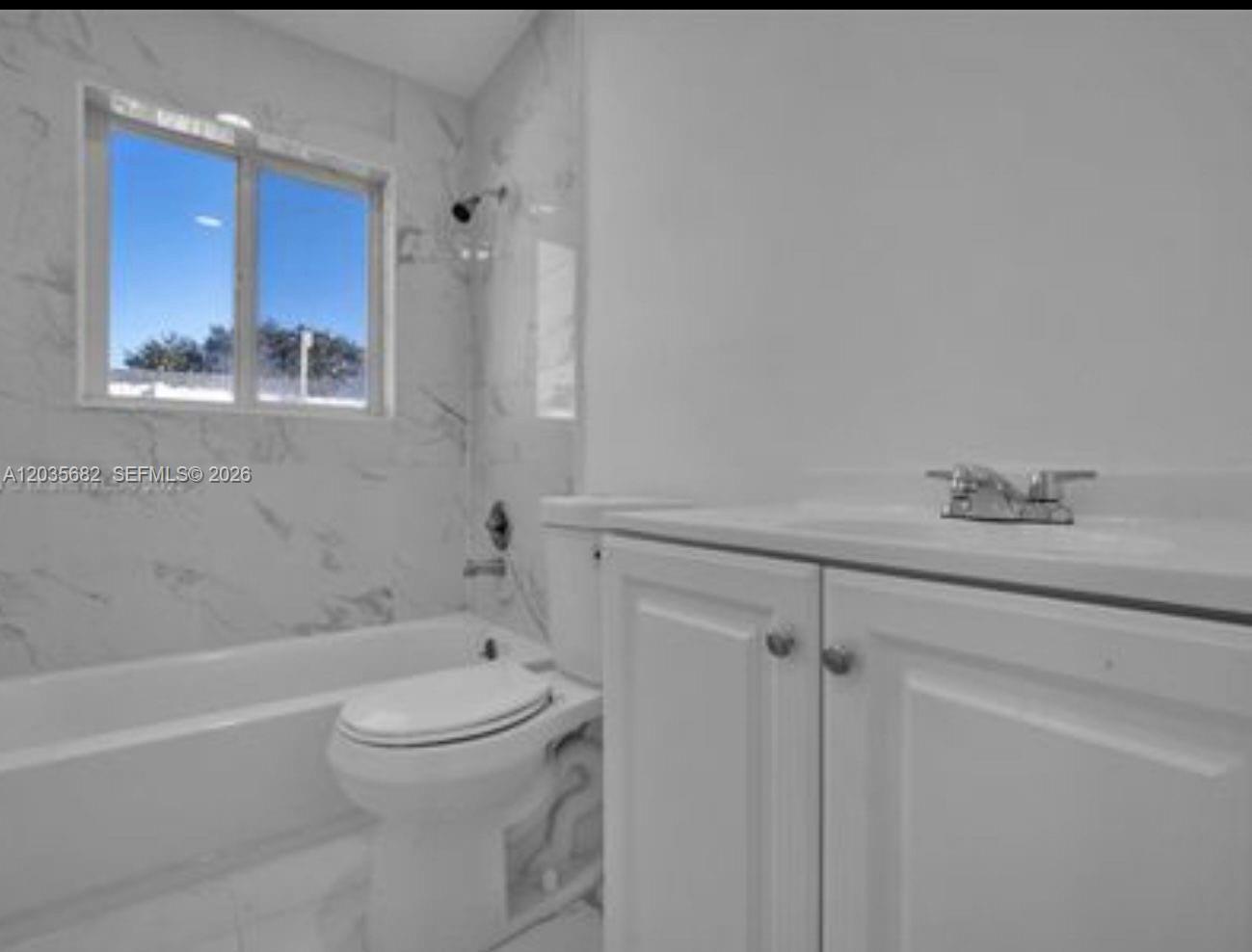 3811 Nw 6th Place 0 Property Photo 5