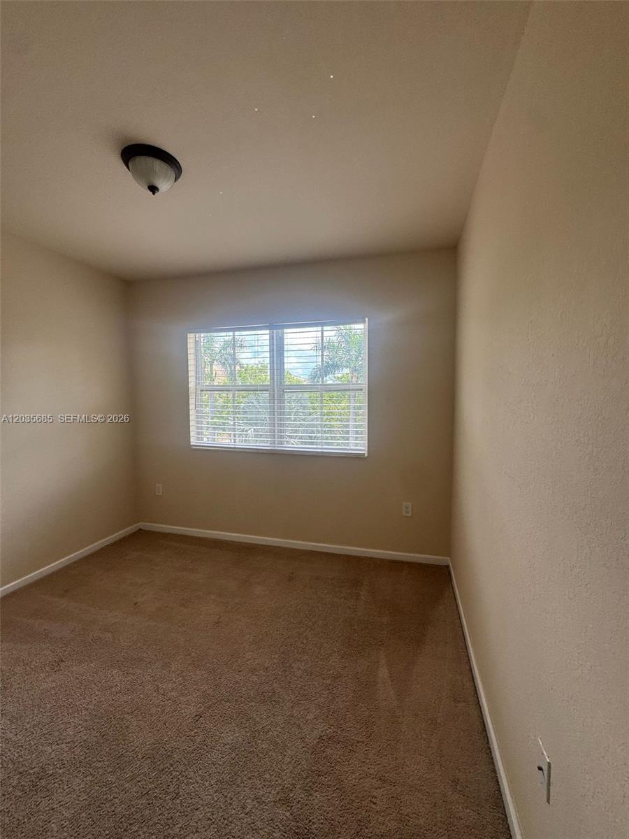8900 Nw 97th Avenue 212 Property Photo 6
