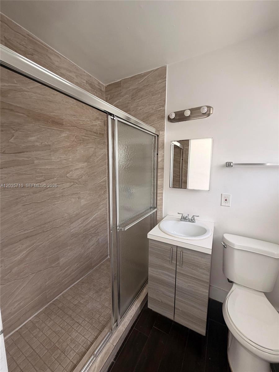 1040 Nw 3rd Avenue 5 Property Photo 6