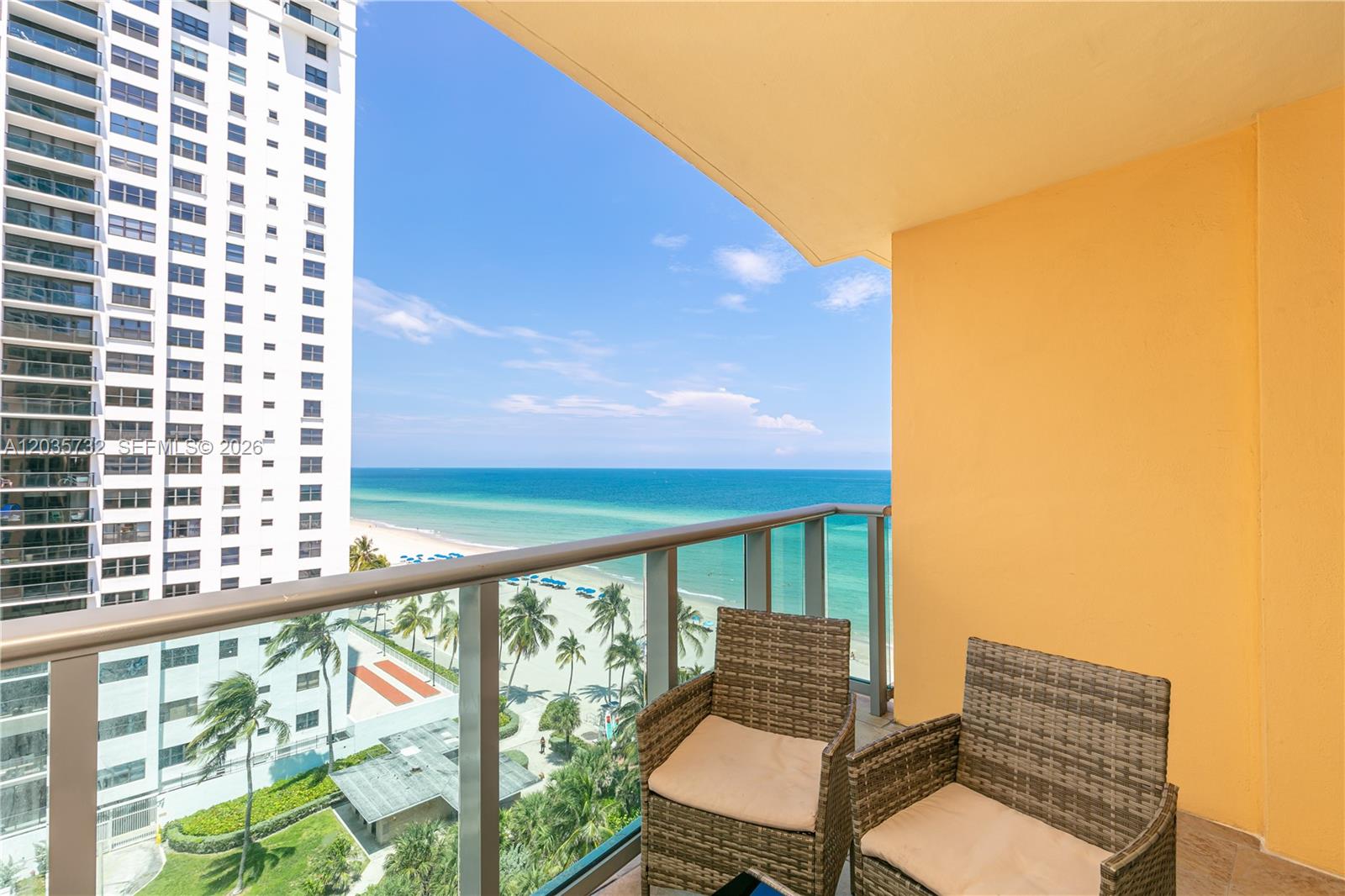 2501 S Ocean Drive 1008 Property Photo 3