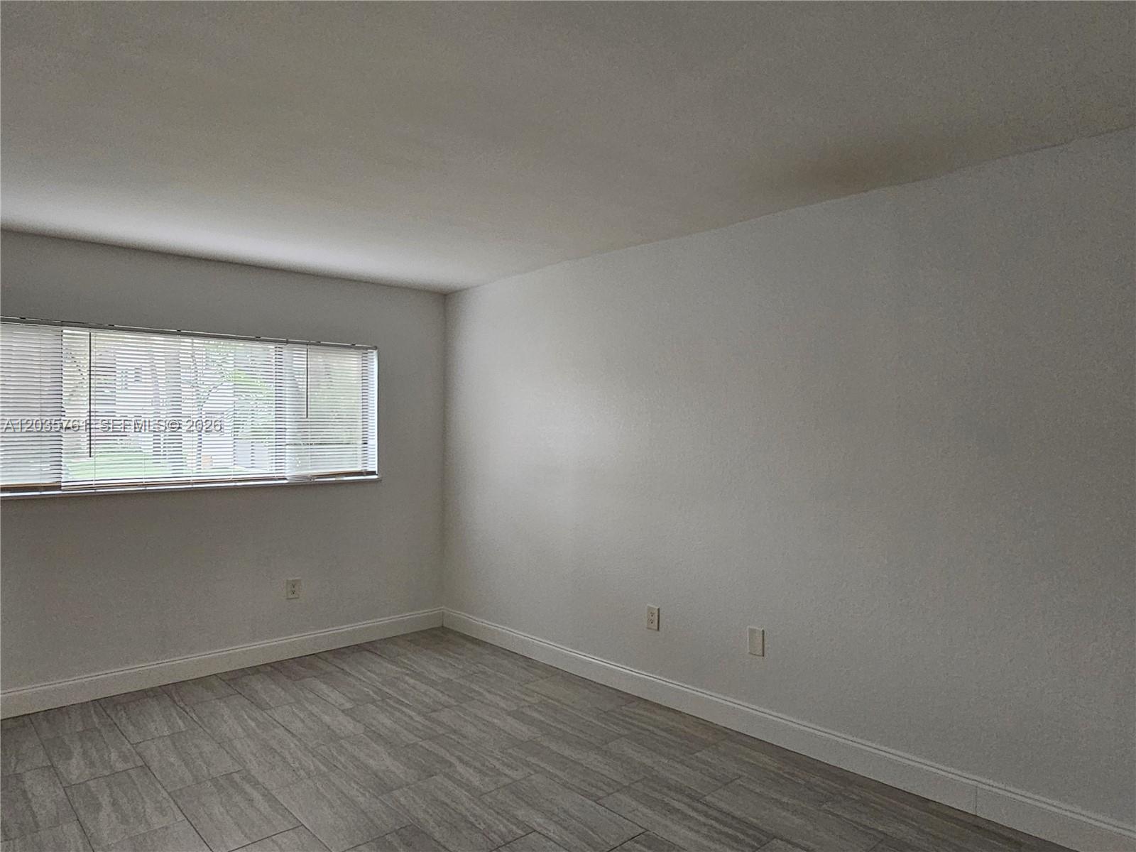 8075 Sw 107th Avenue 114 Property Photo 24
