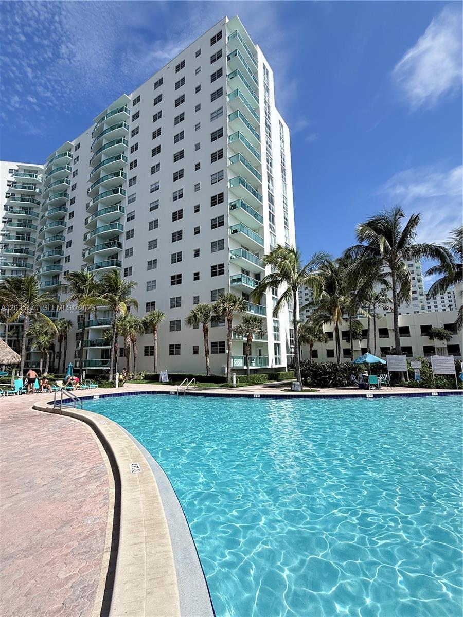3901 S Ocean Drive 14u Property Photo 1