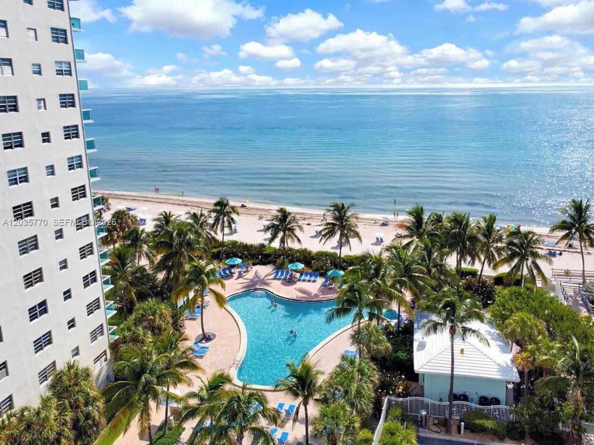 3901 S Ocean Drive 14u Property Photo 2