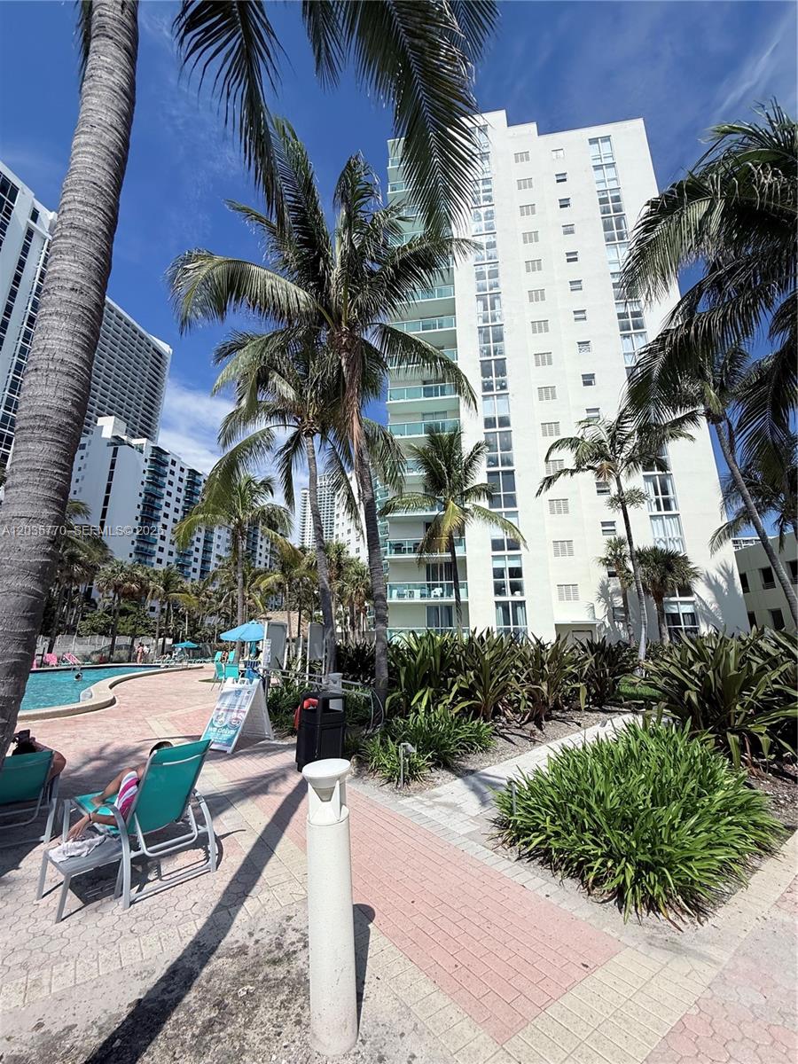 3901 S Ocean Drive 14u Property Photo 14