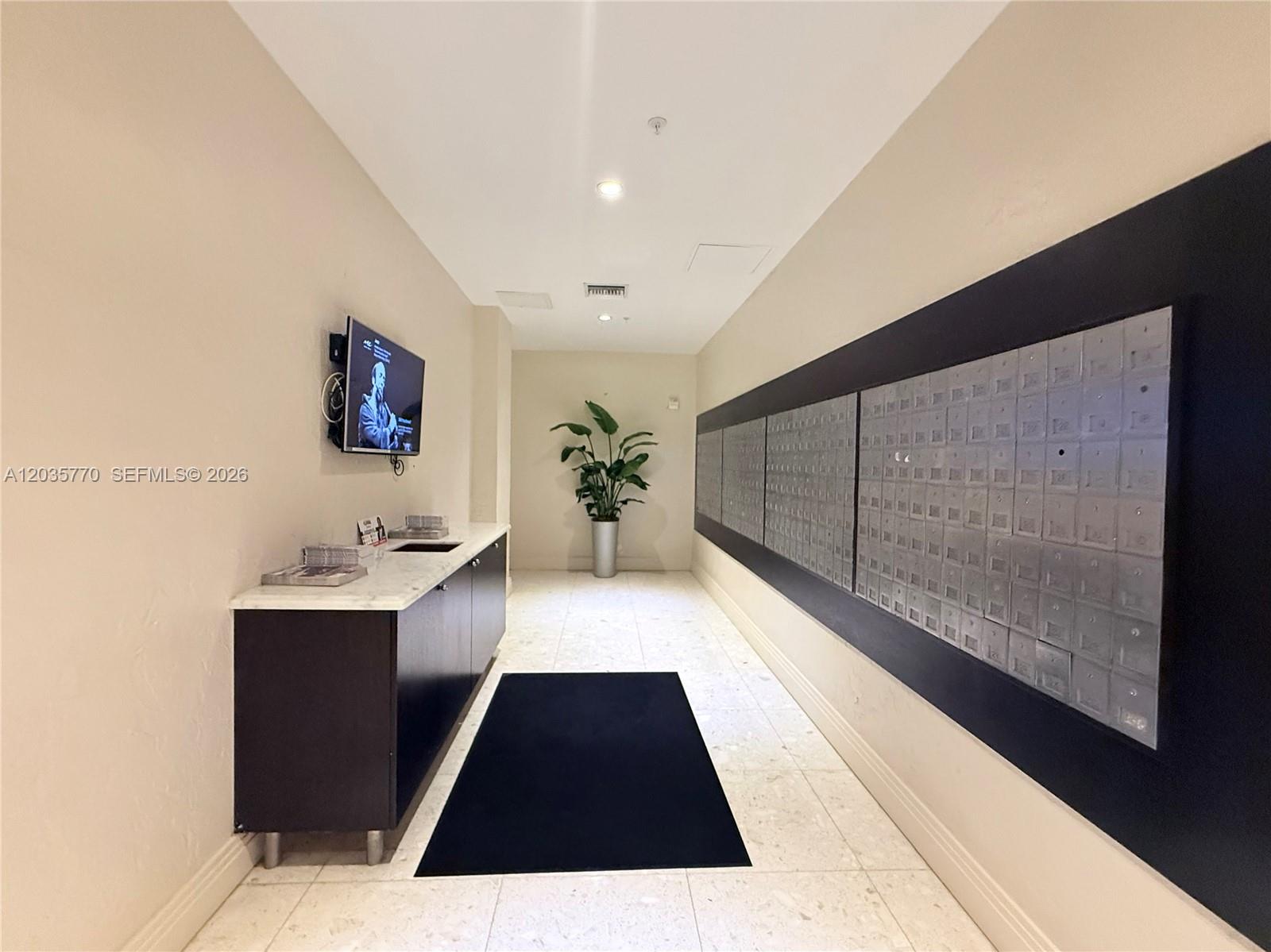 3901 S Ocean Drive 14u Property Photo 18