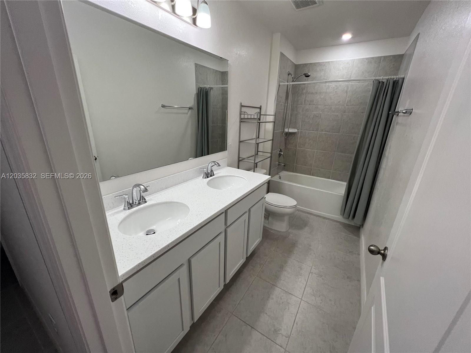 26484 View Drive Property Photo 25