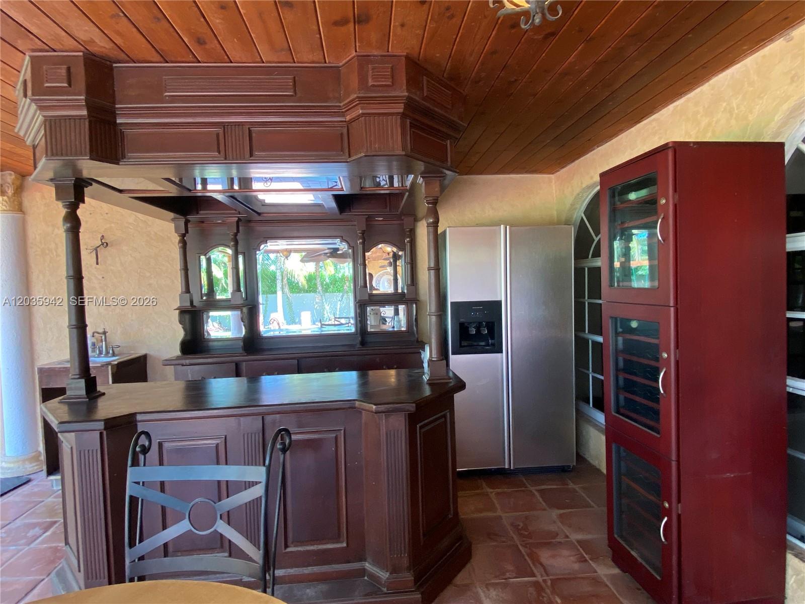 490 Bonaventure Boulevard Property Photo 22