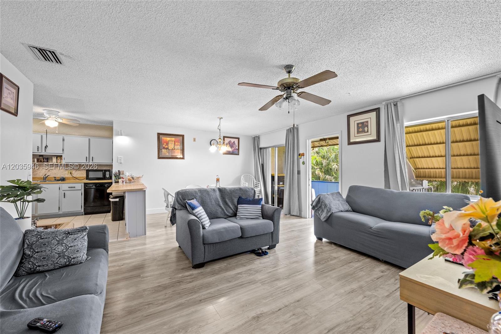5839 La Pinata Boulevard C-2 Property Photo 10