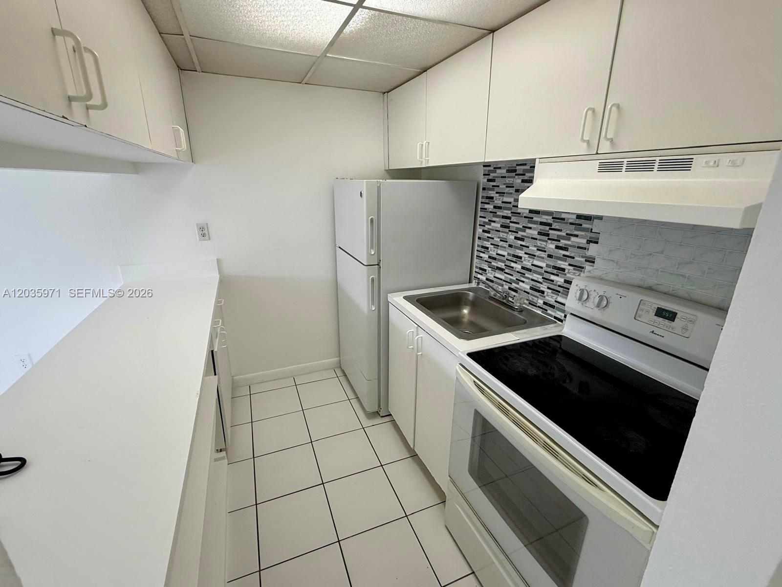 291 Nw 177th Street C-107 Property Photo 4
