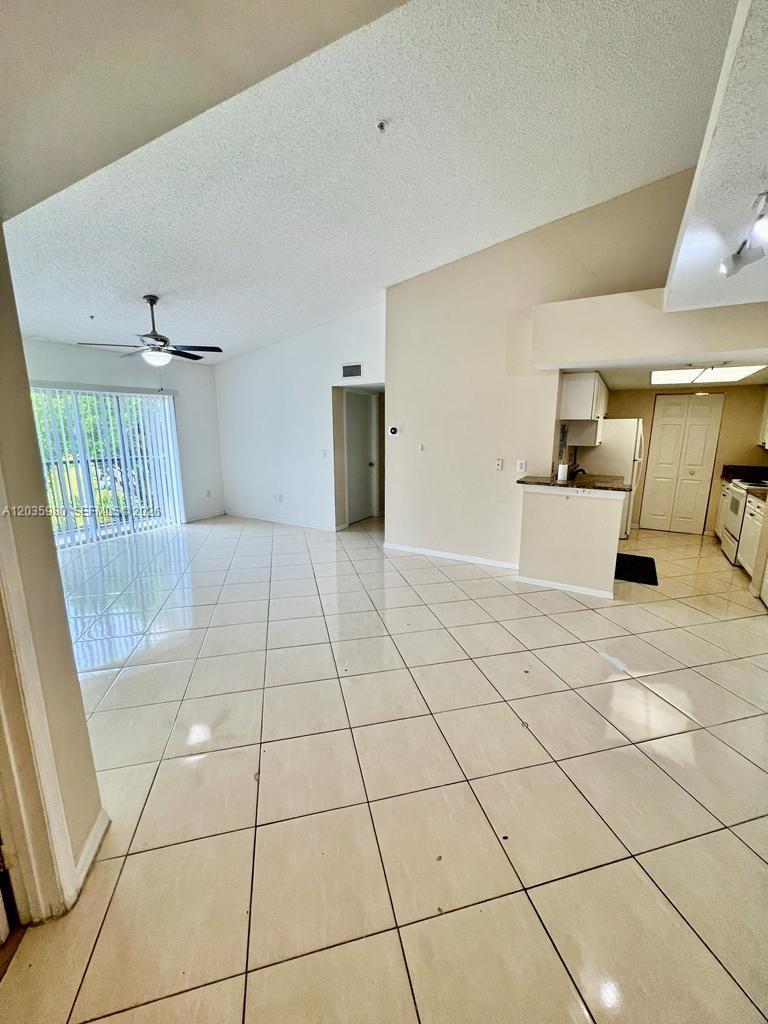 A12035980 Property Photo 3