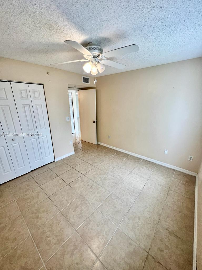 A12035980 Property Photo 14