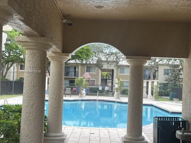 A12035980 Property Photo 27