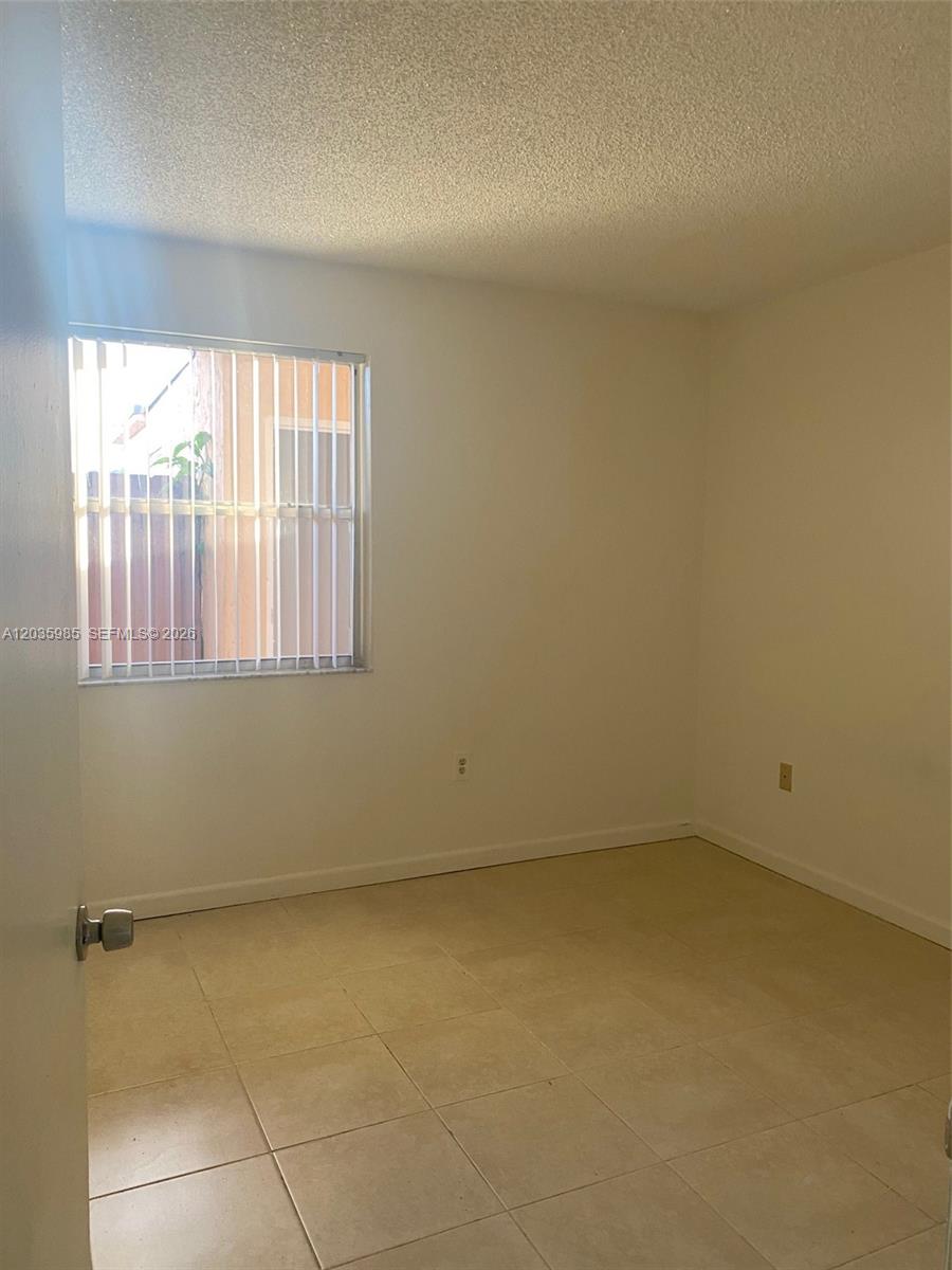 15695 Sw 82nd Cir Lane 1-5 Property Photo 4