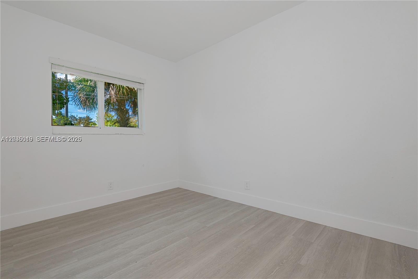 1511-1513 Nw 8th Avenue Property Photo 8