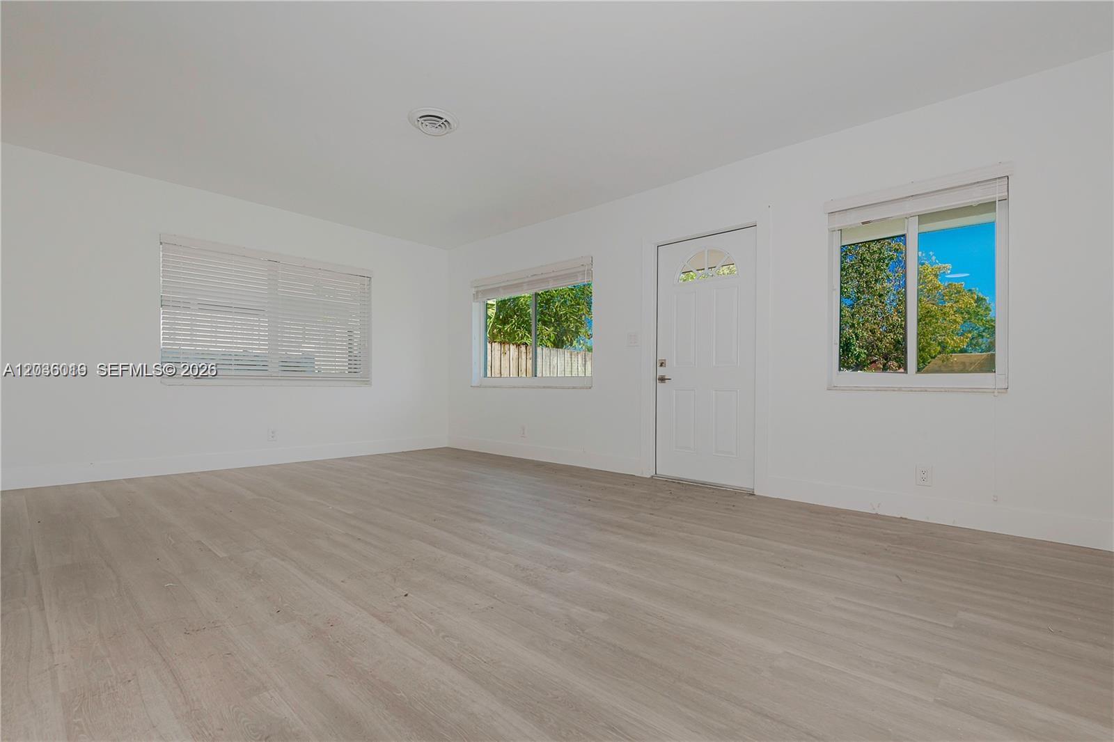 1511-1513 Nw 8th Avenue Property Photo 18