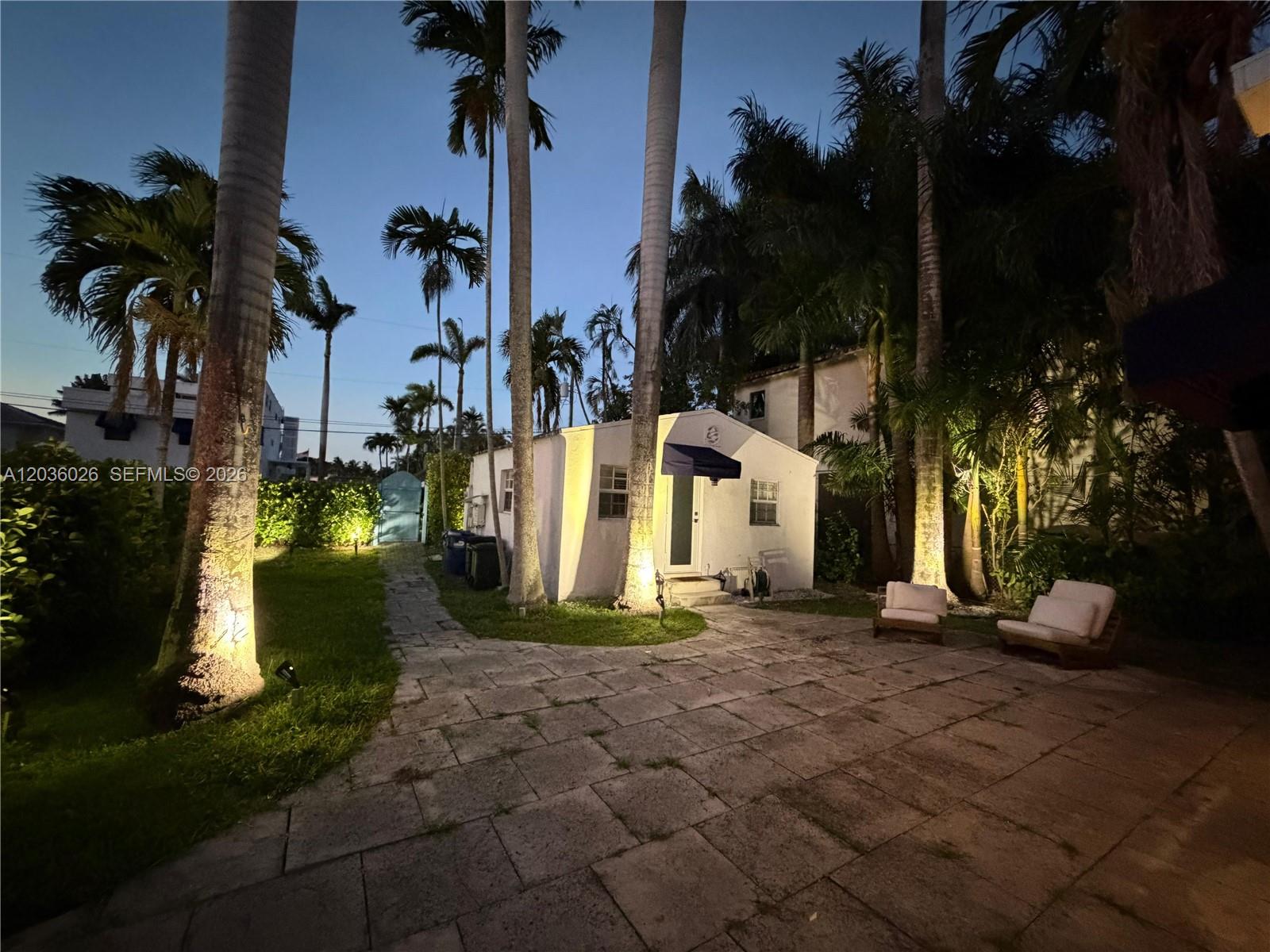 265-a Palm Avenue Property Photo 6
