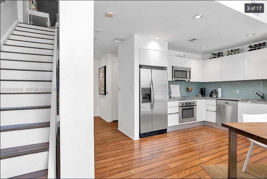 1050 Brickell Avenue 208 Property Photo 4