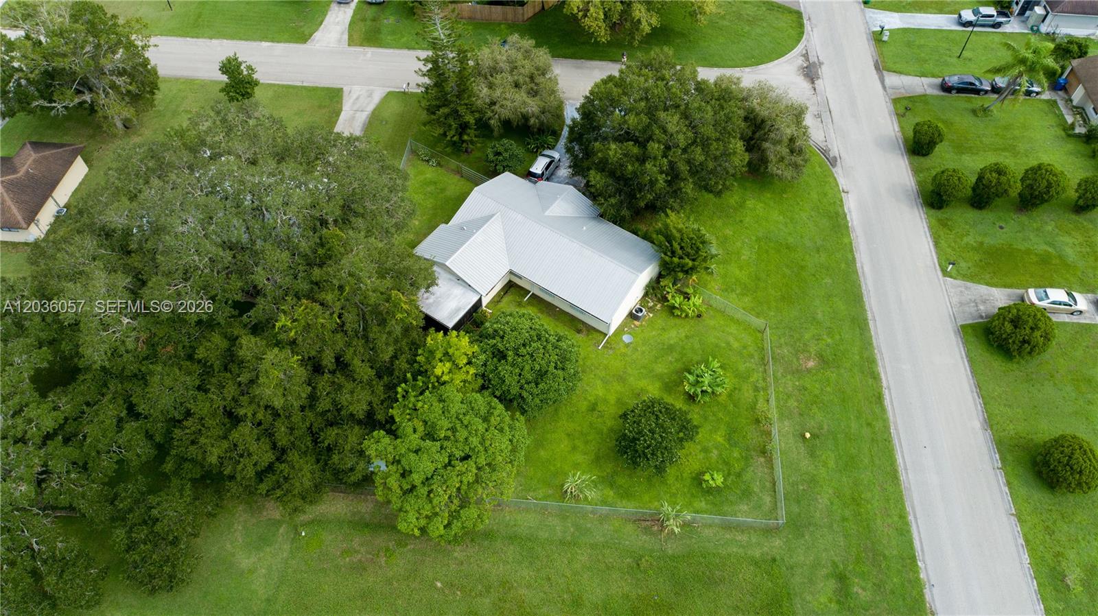 4001 Bishop Circle Property Photo 12