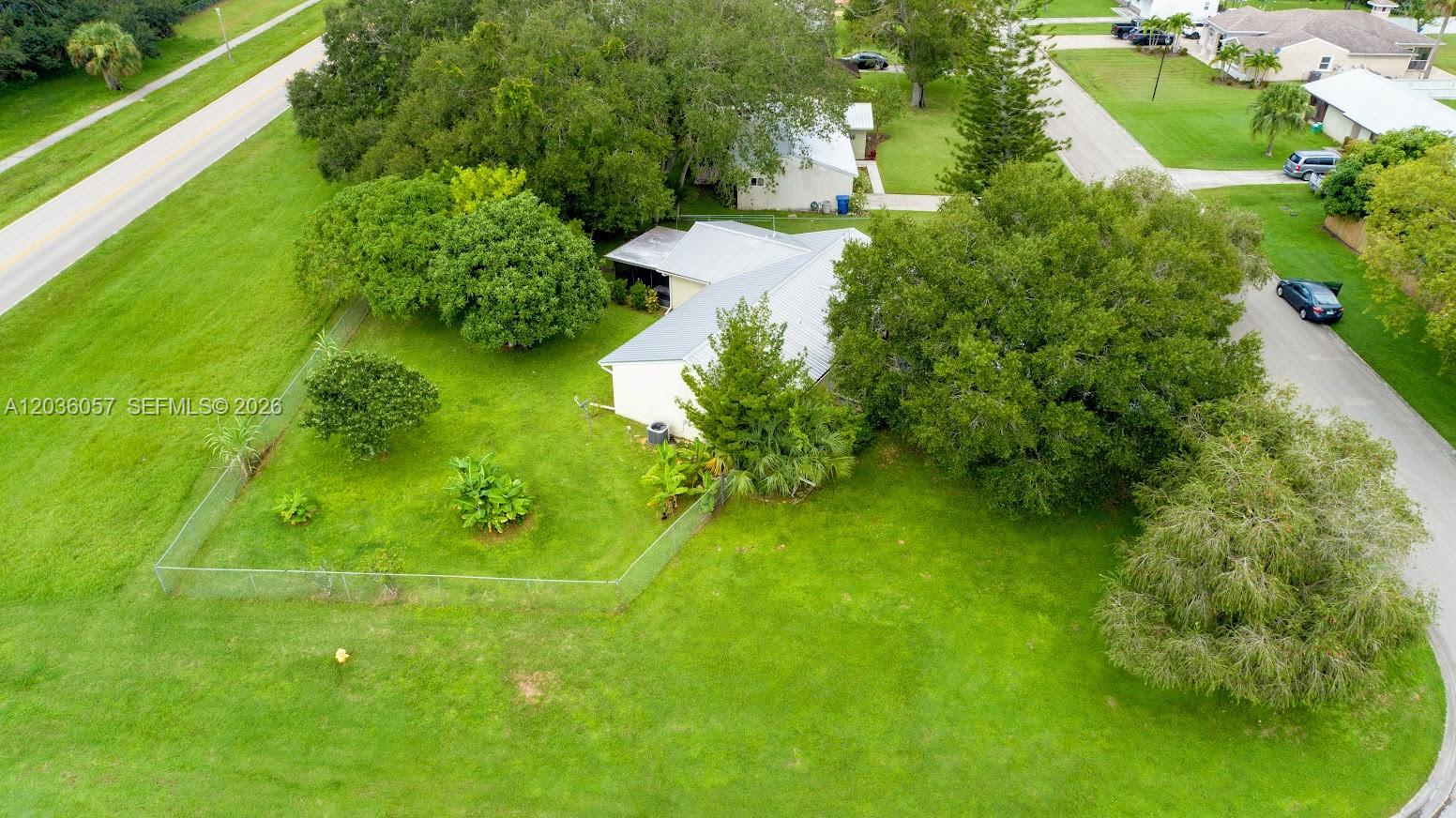 4001 Bishop Circle Property Photo 17