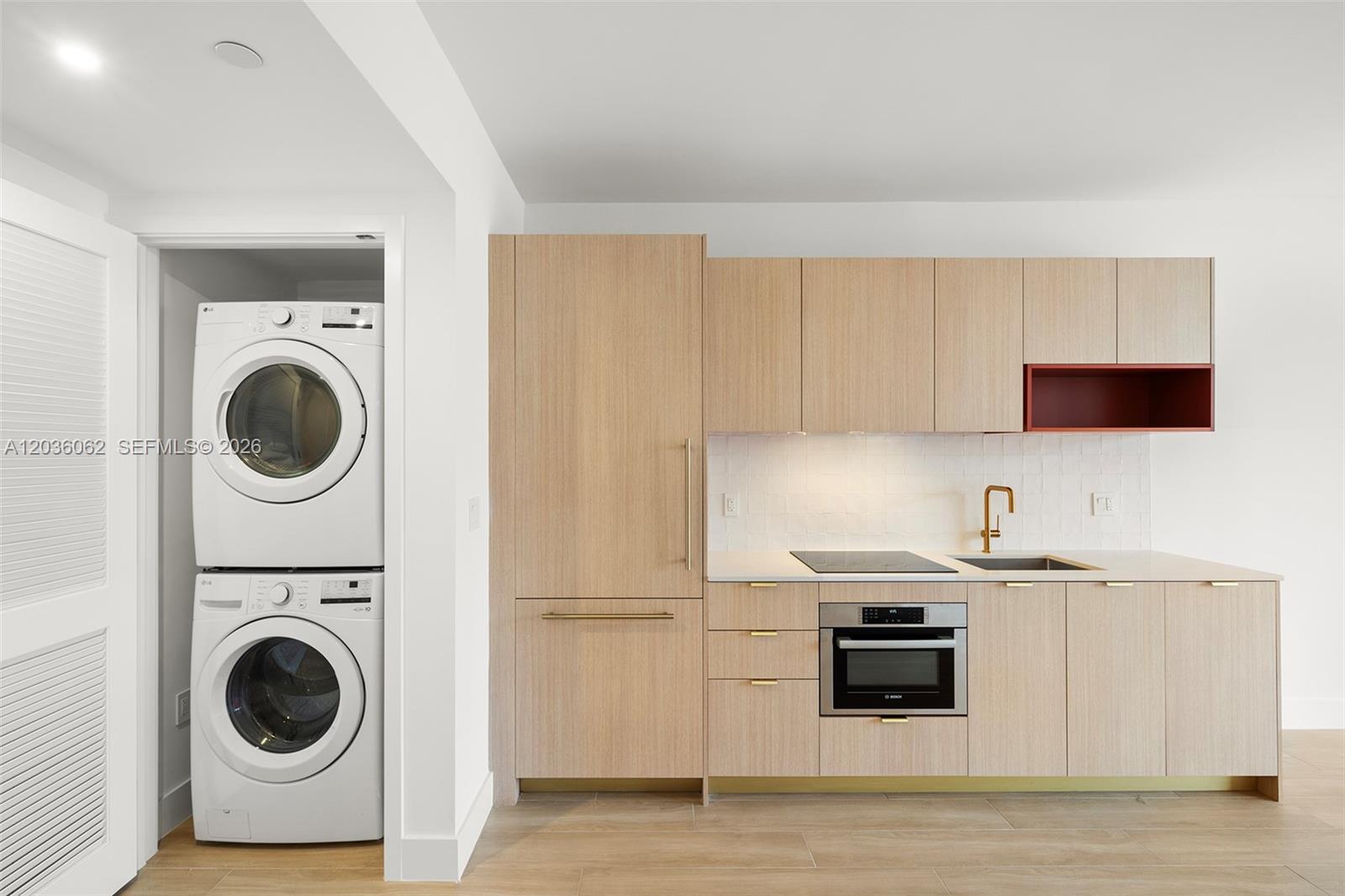 A12036062 Property Photo 16