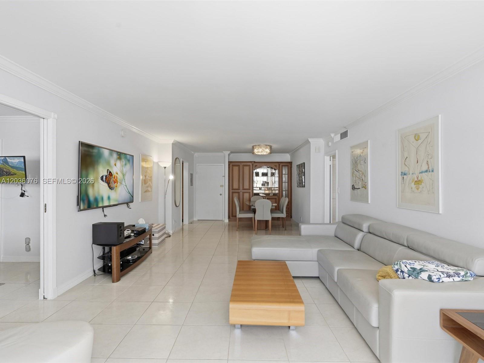 2030 S Ocean Drive 1123 Property Photo 16