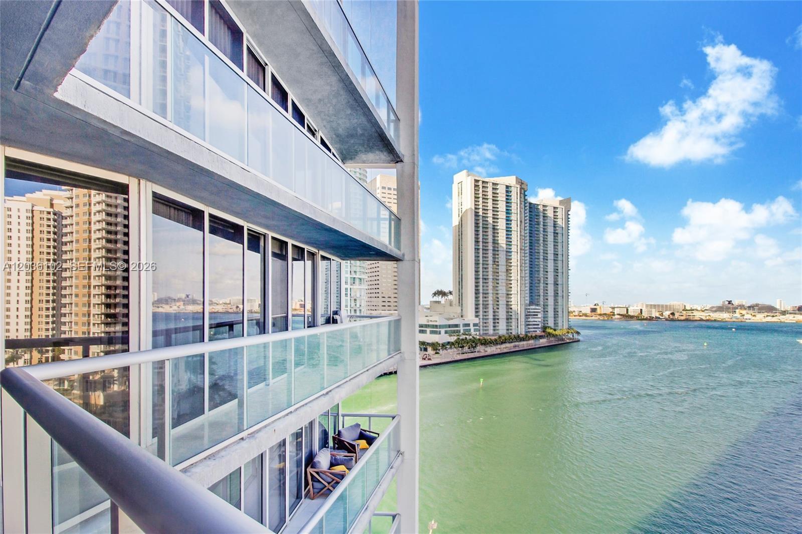 465 Brickell Avenue 1101 Property Photo 3