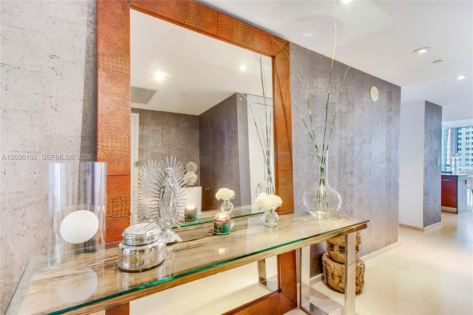 465 Brickell Avenue 1101 Property Photo 5