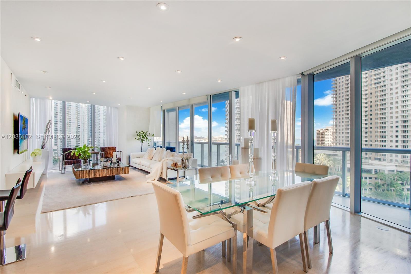 465 Brickell Avenue 1101 Property Photo 6