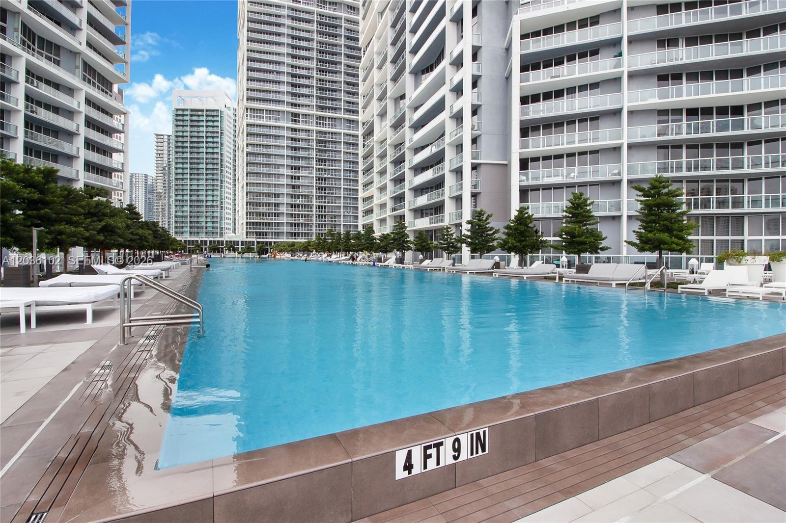 465 Brickell Avenue 1101 Property Photo 16