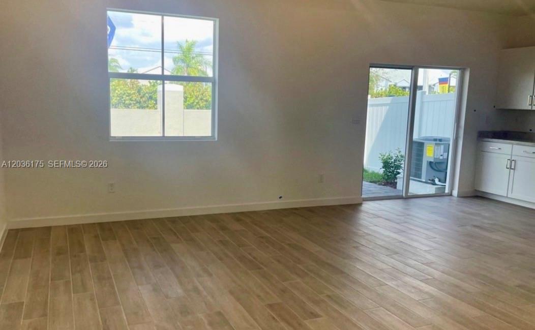 A12036175 Property Photo 5