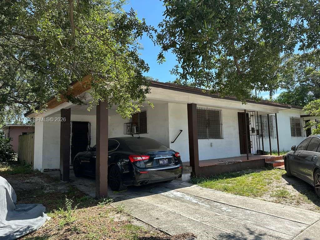 545 Nw 81st Street Property Photo 5