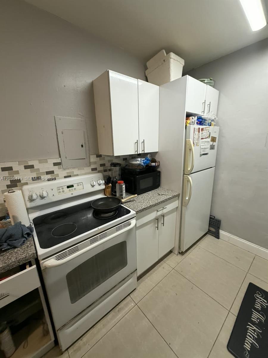 545 Nw 81st Street Property Photo 10