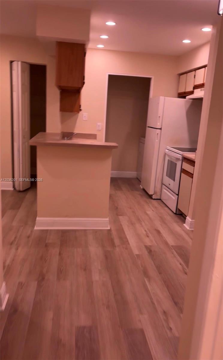 1247 Sw 46th Avenue 1306 Property Photo 15