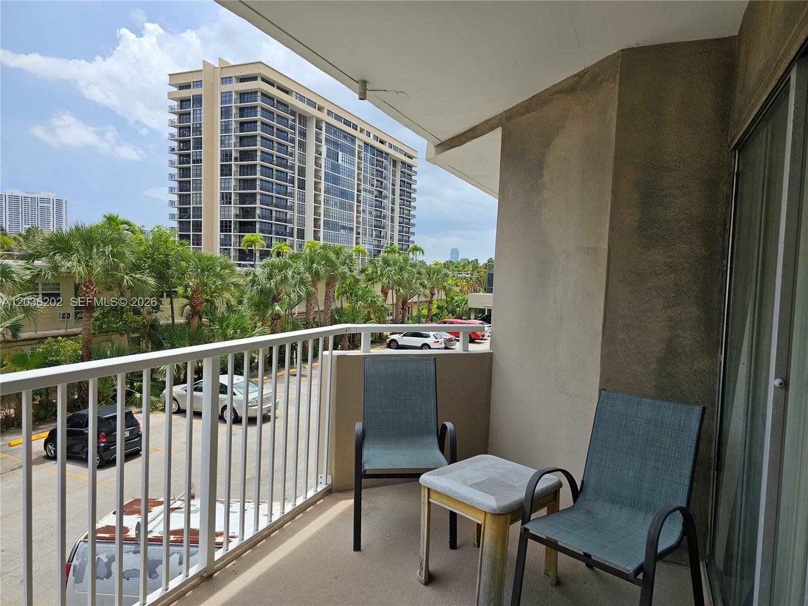 A12036202 Property Photo 2