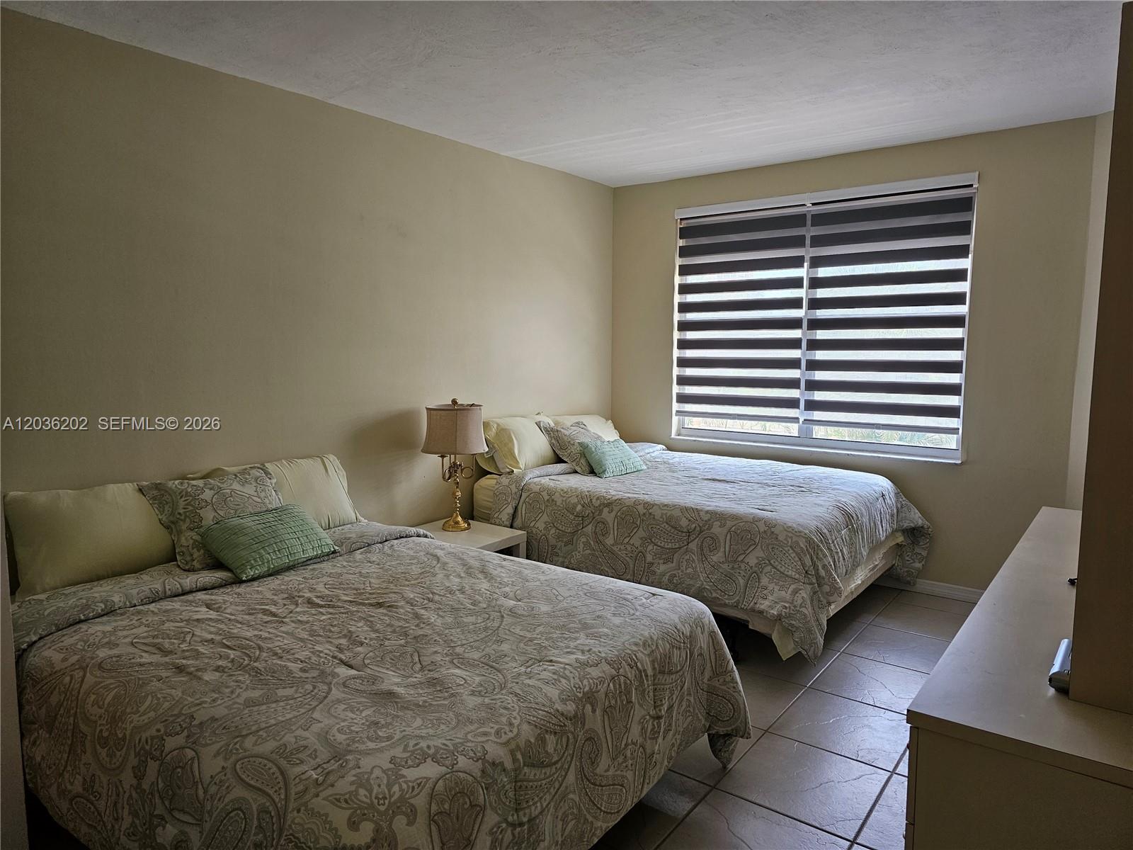 A12036202 Property Photo 13