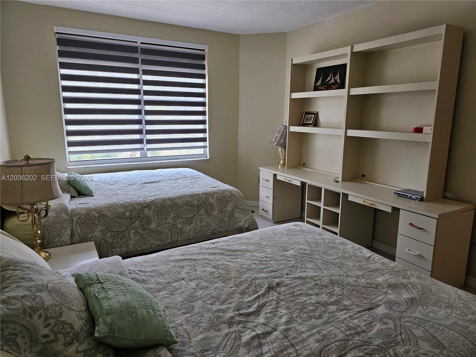 A12036202 Property Photo 15