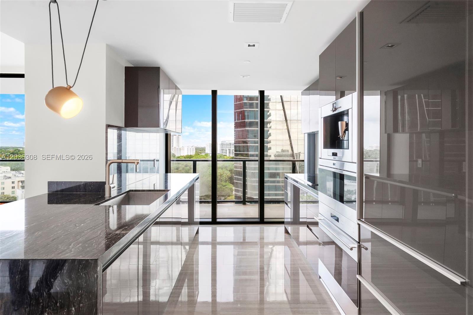 1451 Brickell Avenue 1005 Property Photo 4