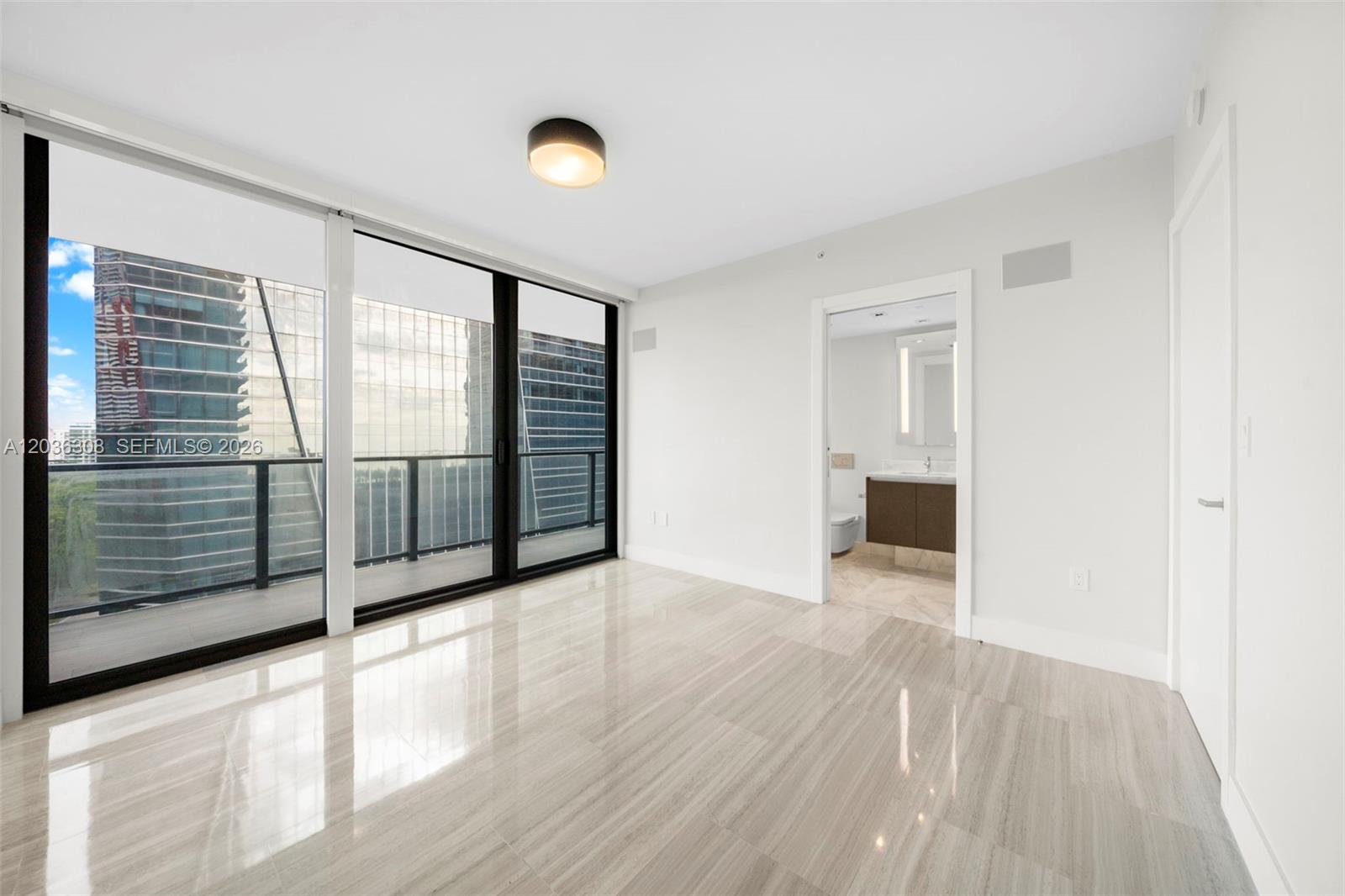 1451 Brickell Avenue 1005 Property Photo 13