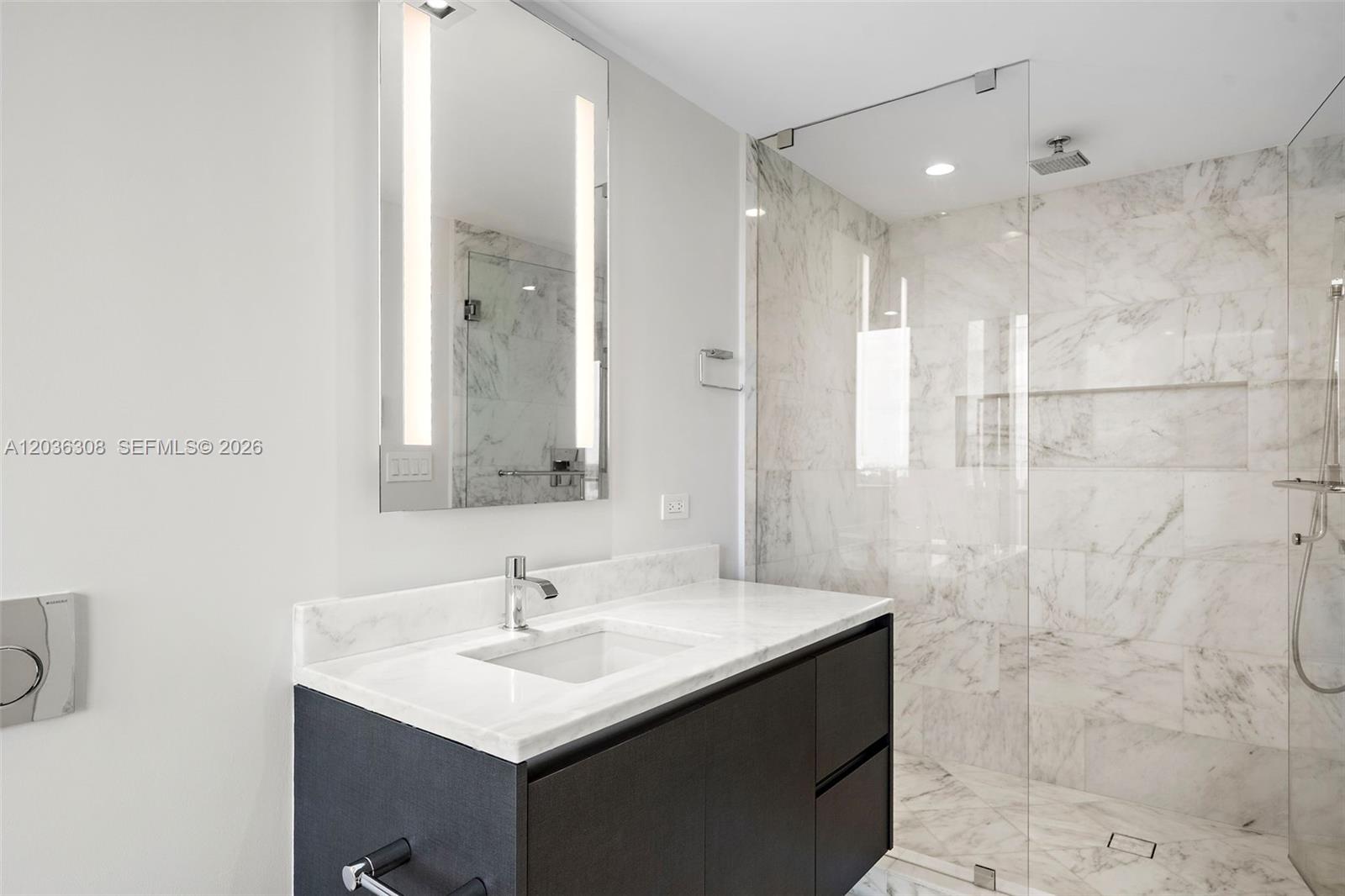 1451 Brickell Avenue 1005 Property Photo 16