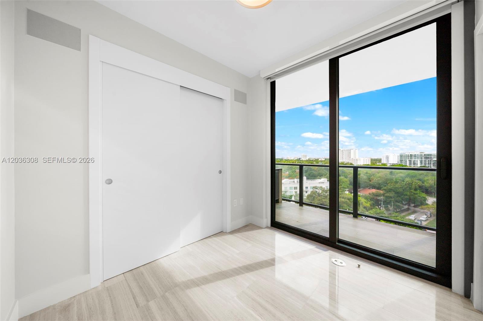 1451 Brickell Avenue 1005 Property Photo 18