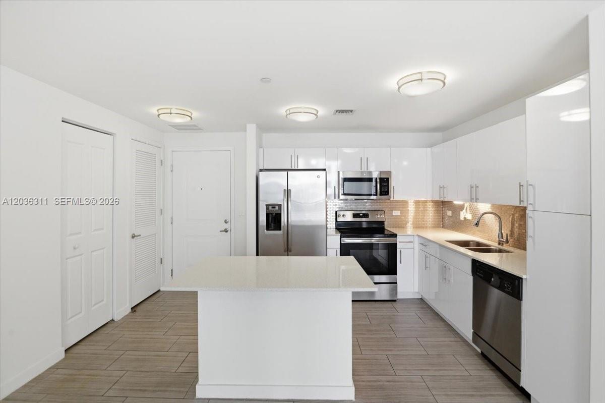 1776 Polk Street 703 Property Photo 74