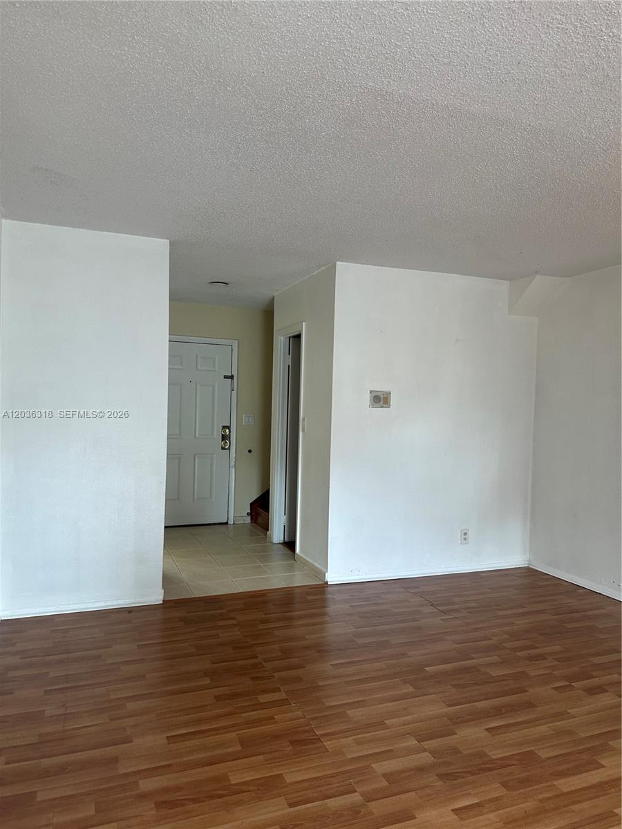 18101 Nw 68th Avenue B201 Property Photo 3