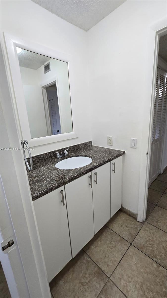 690 Ne 123rd Street 207 Property Photo 6