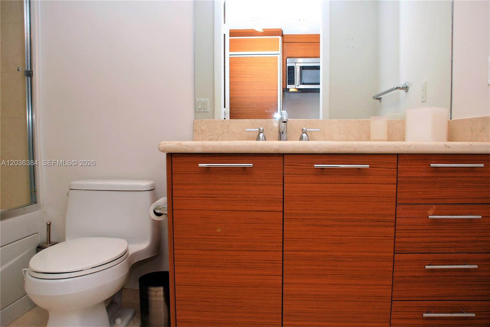 50 Biscayne Boulevard 2109 Property Photo 5