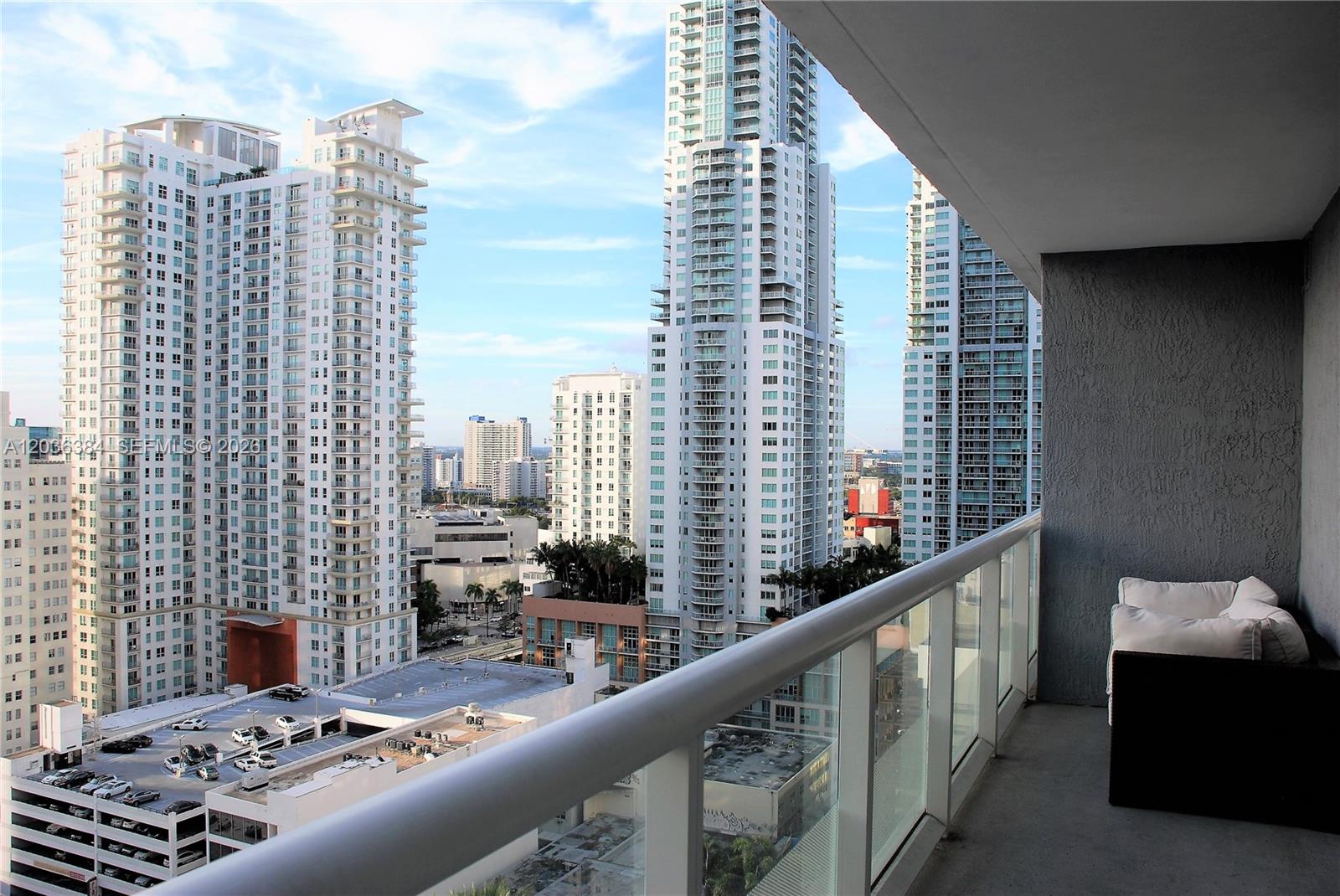 50 Biscayne Boulevard 2109 Property Photo 6