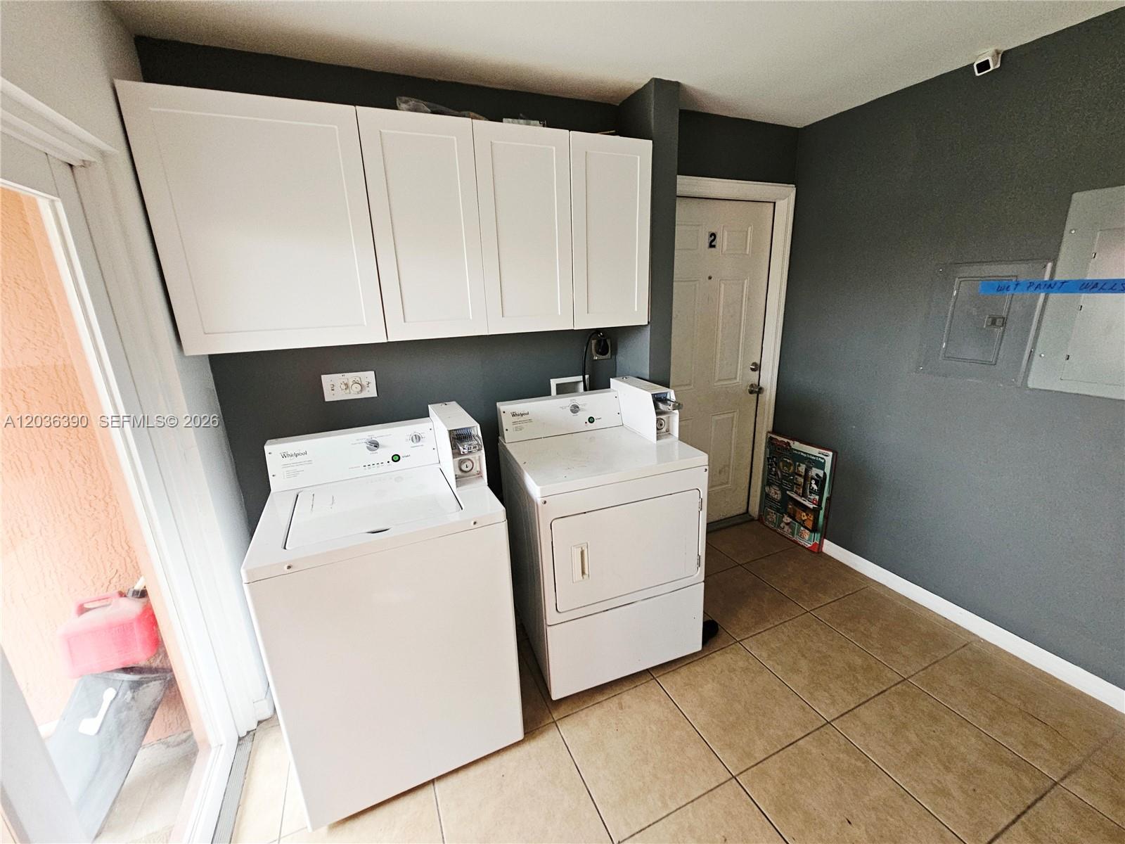 A12036390 Property Photo 7