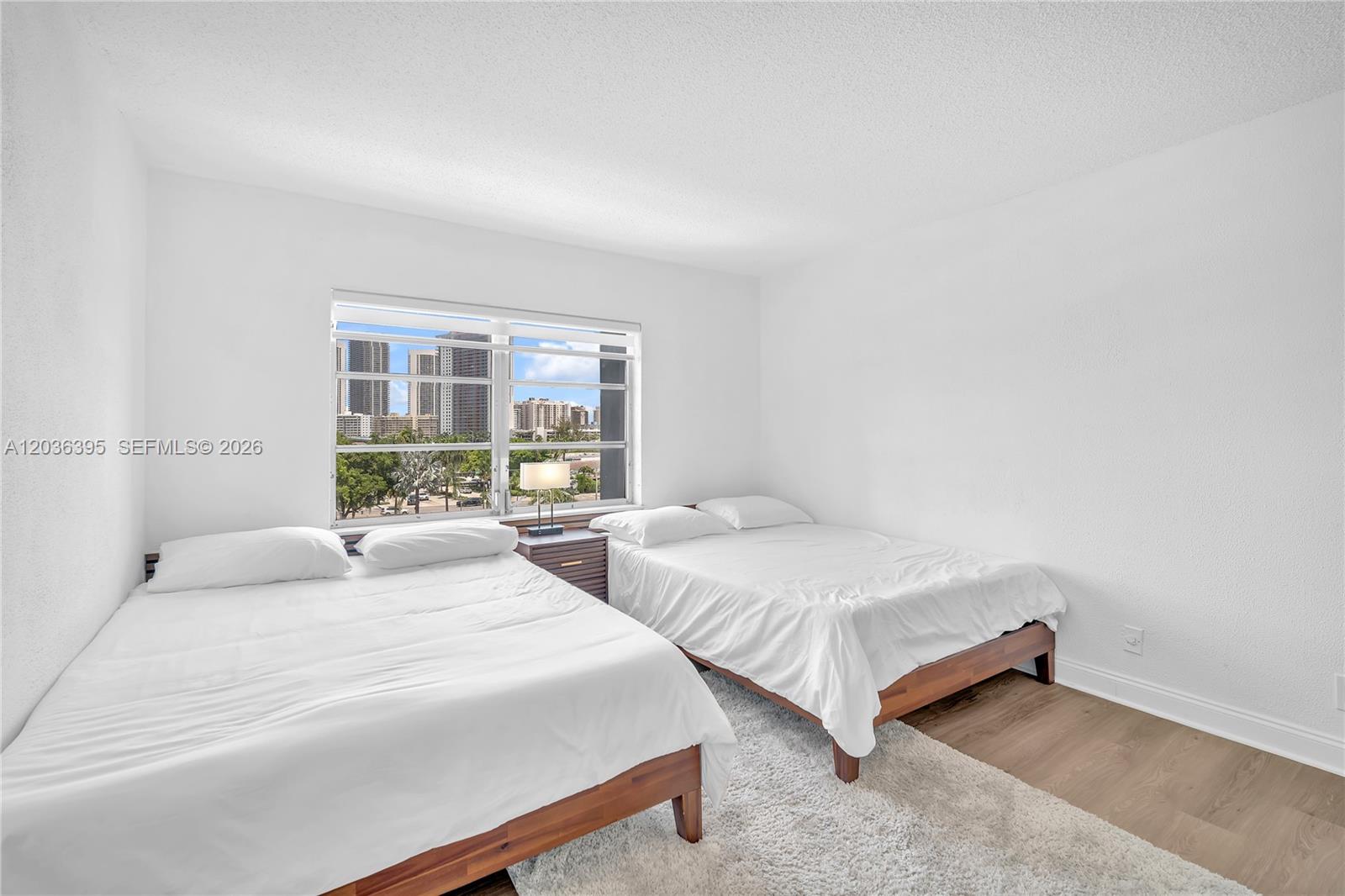 A12036395 Property Photo 22
