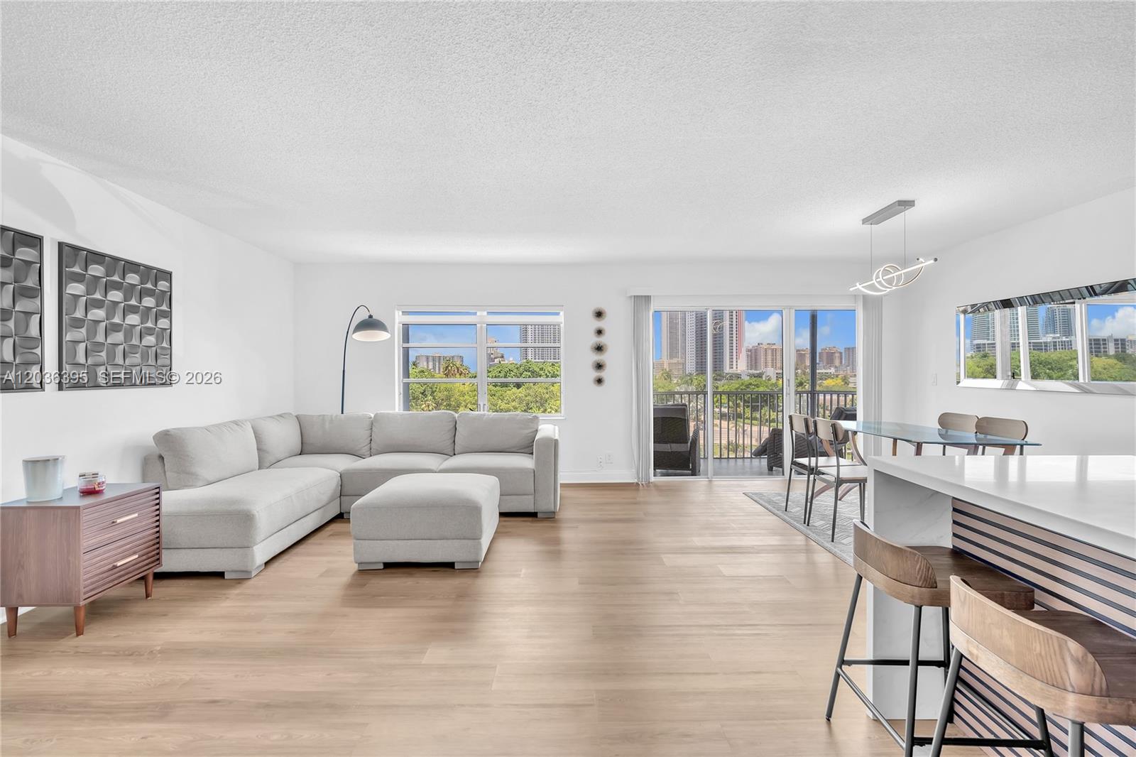 A12036395 Property Photo 34
