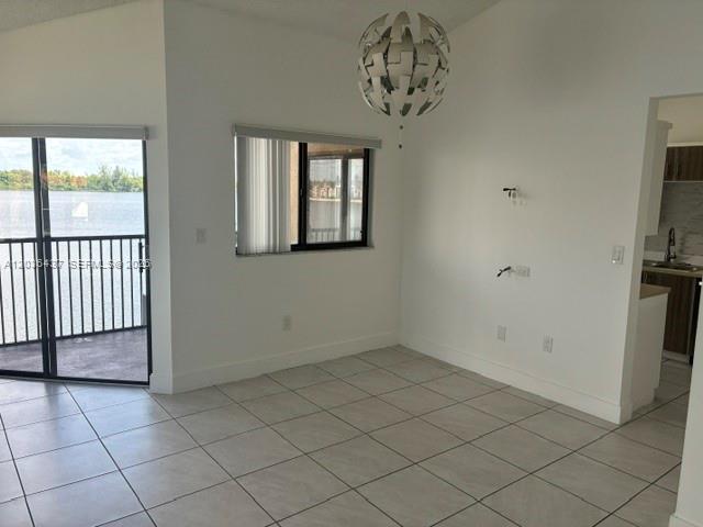 15545 N Miami Lakeway N 303 Property Photo 5
